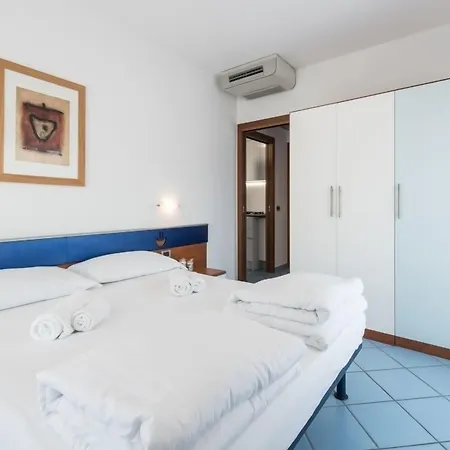 Aparthotel Costa Rica Eco 3*